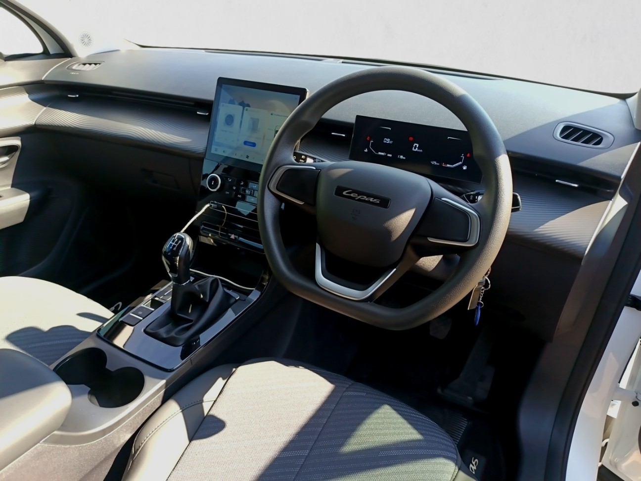 2026 LEPAS L4 L4 1.5 AMUR interior image 1 of 7