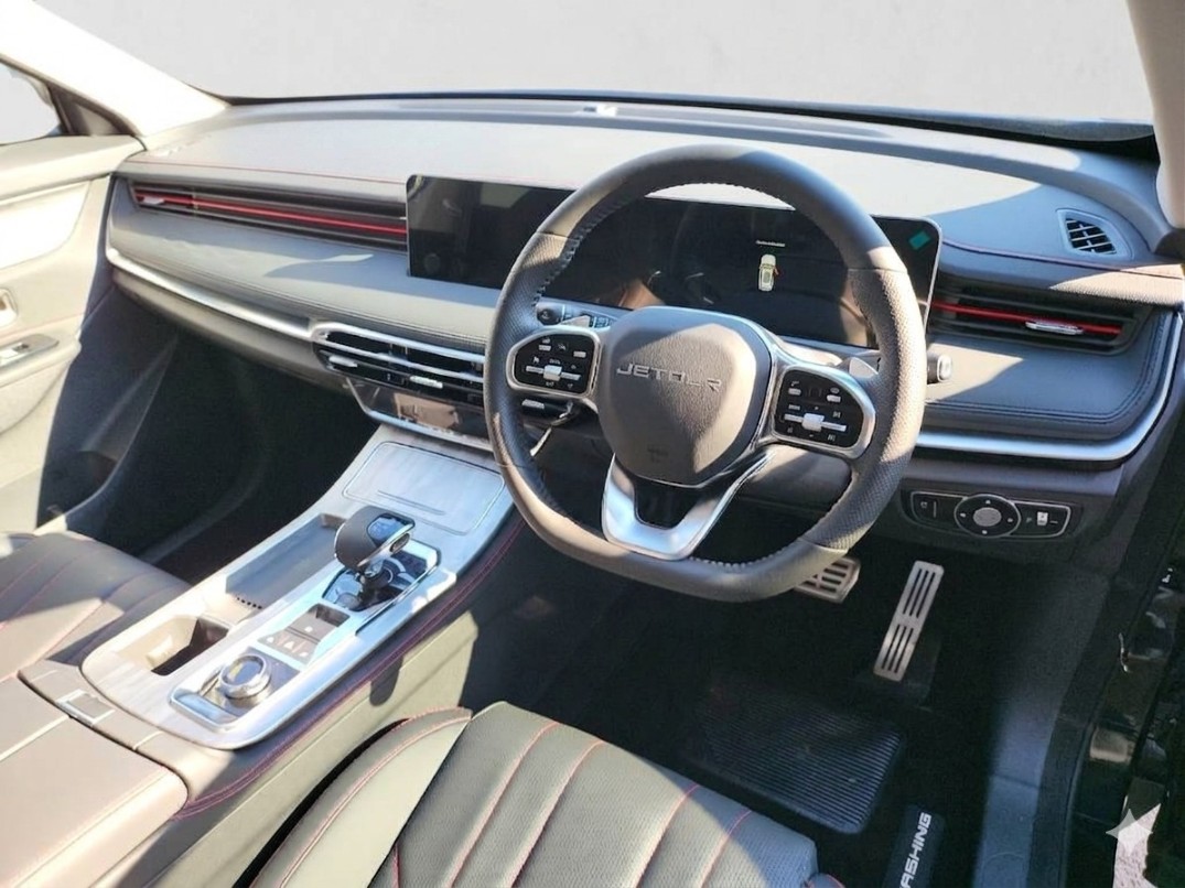 2026 JETOUR DASHING DASHING 1.5T DELUXE interior image 1 of 6