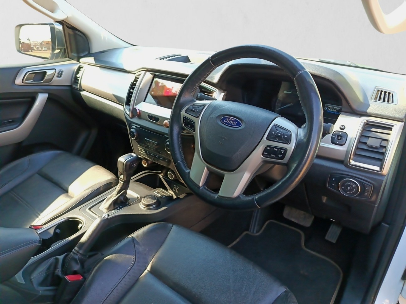 2021 FORD EVEREST EVEREST 2.0D XLT 4X4 A/T interior image 1 of 7