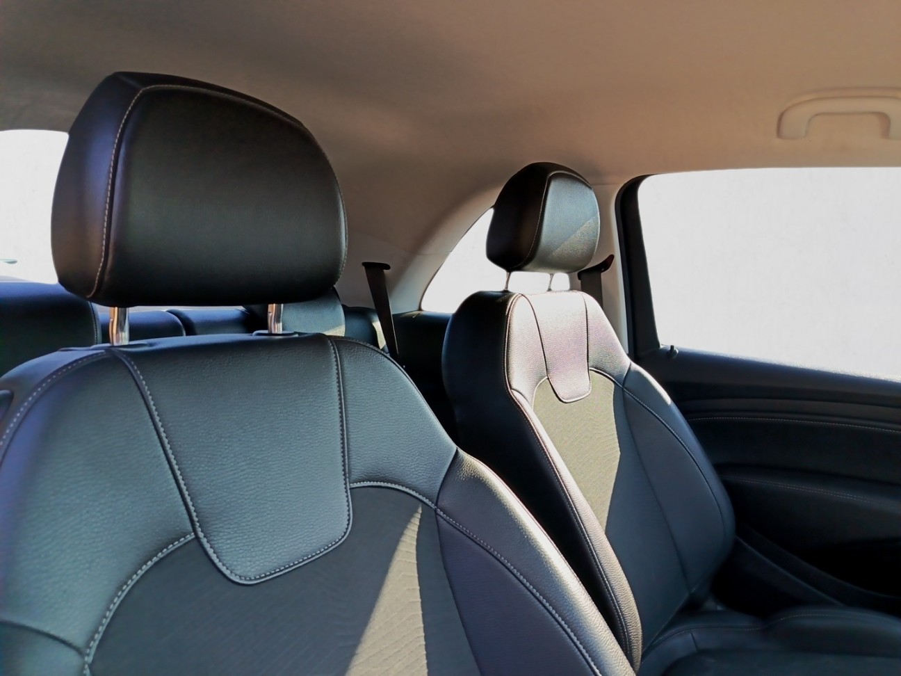 2018 OPEL ADAM ADAM 1.0T JAM (3DR) interior image 1 of 5