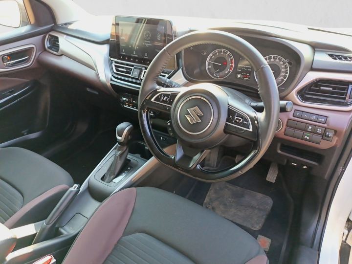 2025 SUZUKI FRONX FRONX 1.5 GLX A/T interior image 1 of 6