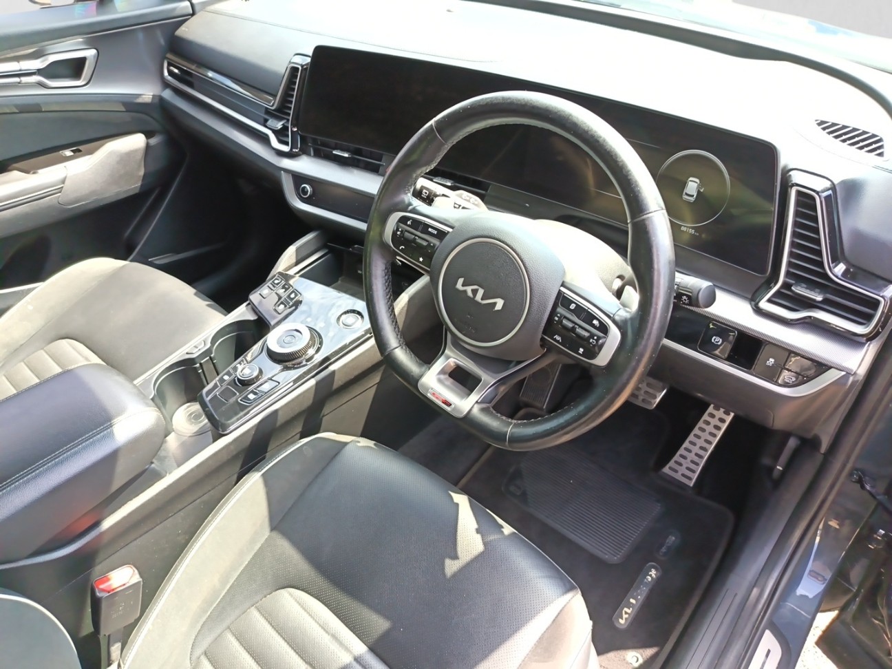 2022 KIA SPORTAGE SPORTAGE 1.6T-GDi GT LINE S A/T interior image 1 of 7