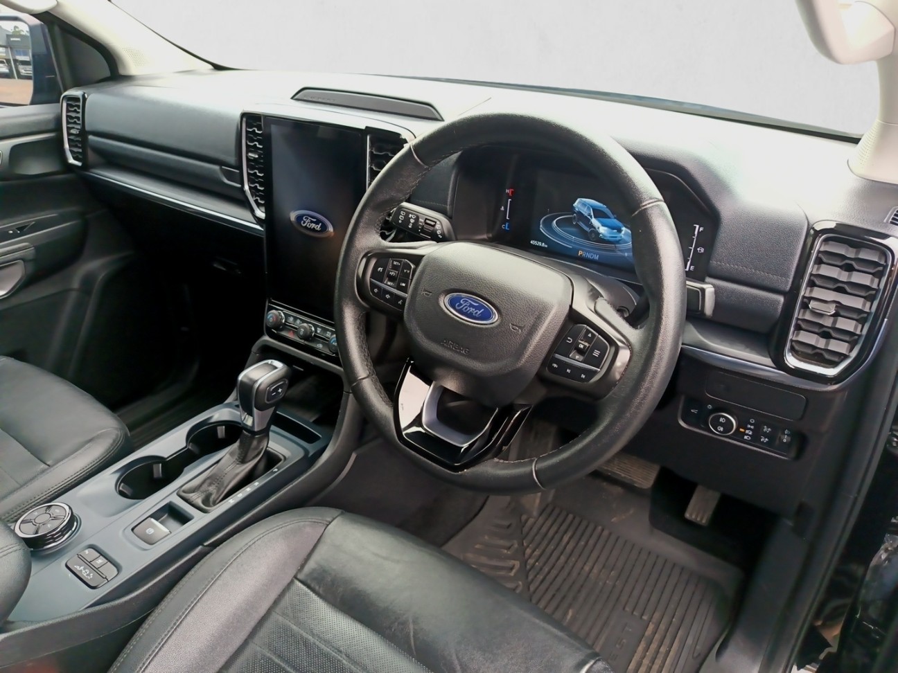 2023 FORD EVEREST EVEREST 2.0D BI-TURBO SPORT 4X4 A/T interior image 1 of 7