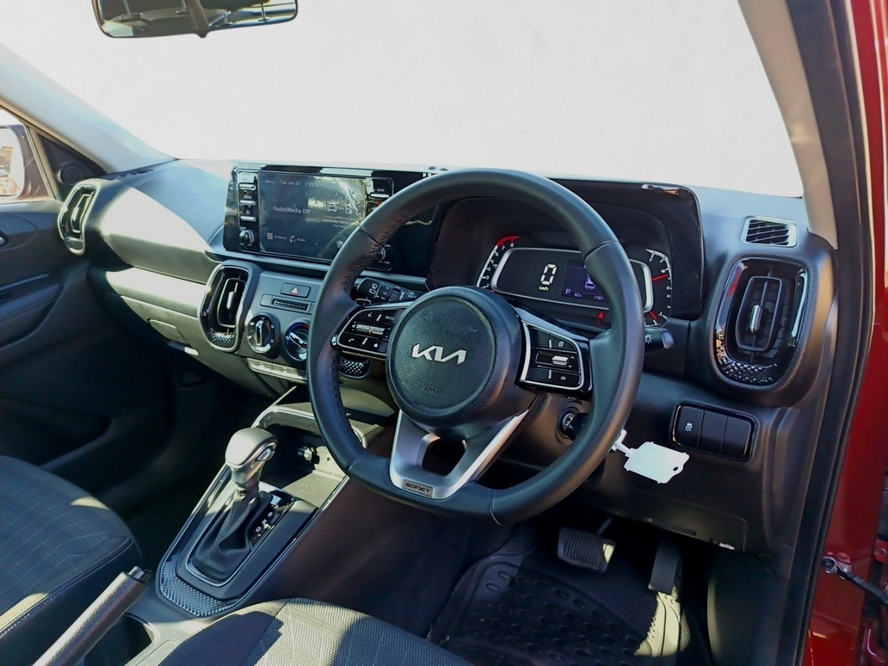 2024 KIA SONET SONET 1.5 EX CVT interior image 1 of 6