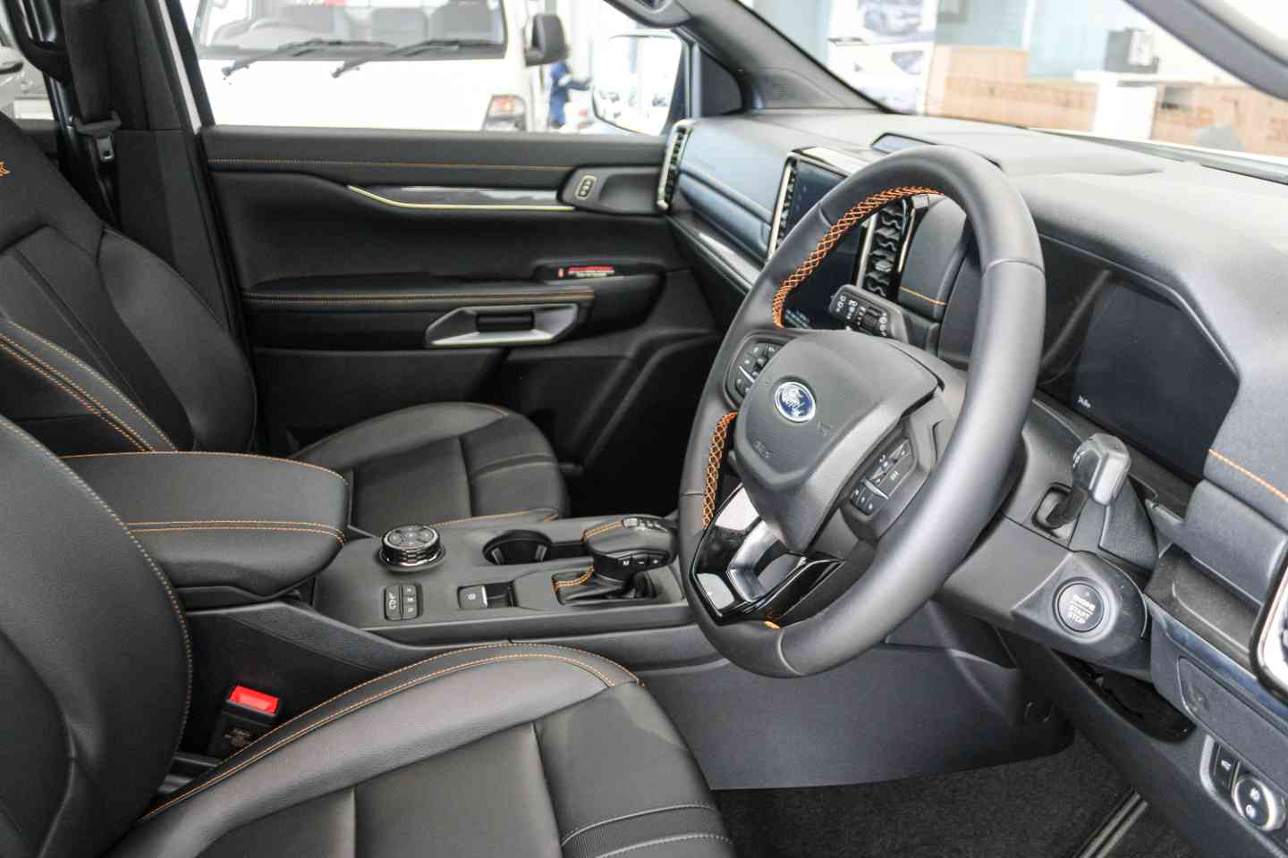 2026 FORD EVEREST EVEREST 3.0D V6 WILDTRAK AWD A/T interior image 1 of 7