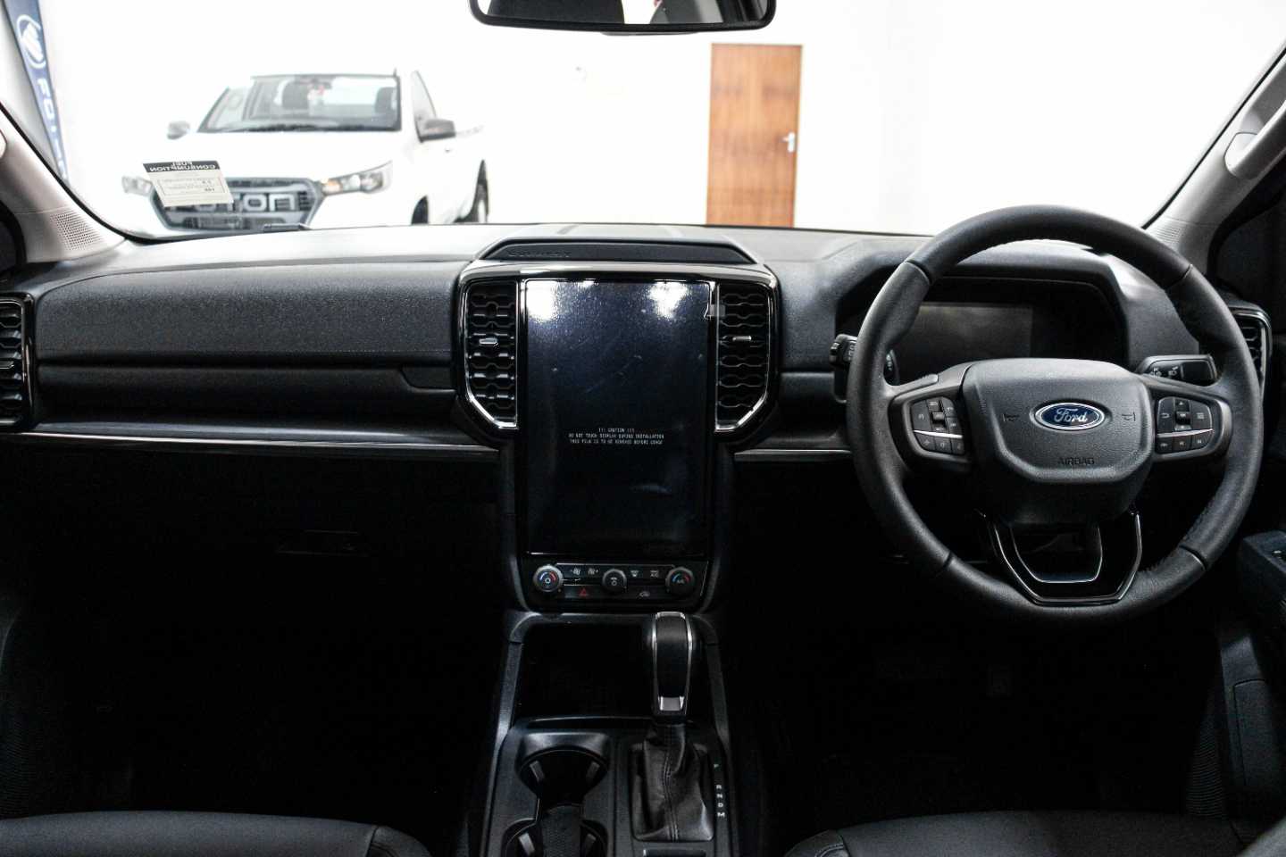2026 FORD EVEREST EVEREST 2.0D BI-TURBO XLT A/T interior image 1 of 6