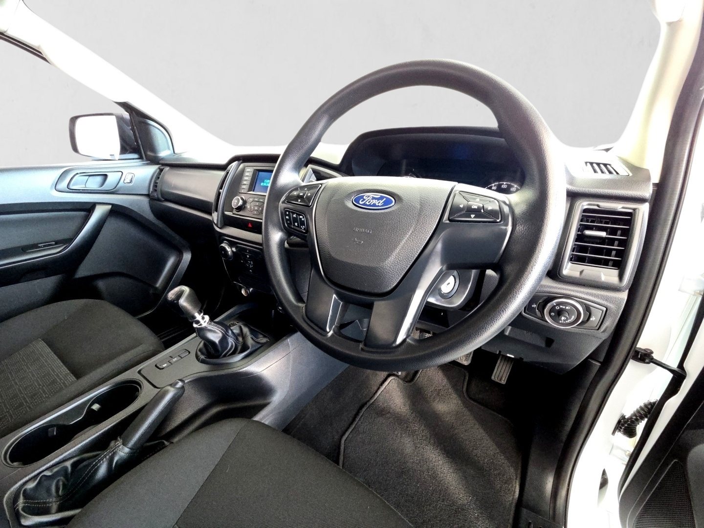 2020 FORD RANGER RANGER 2.2TDCI XL P/U S/C interior image 1 of 8