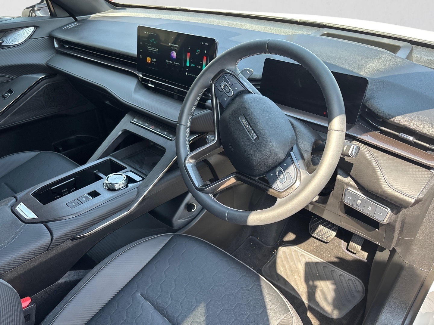 2025 HAVAL H6 H6 GT 2.0T SUPER LUXURY 4X4 DCT interior image 1 of 7