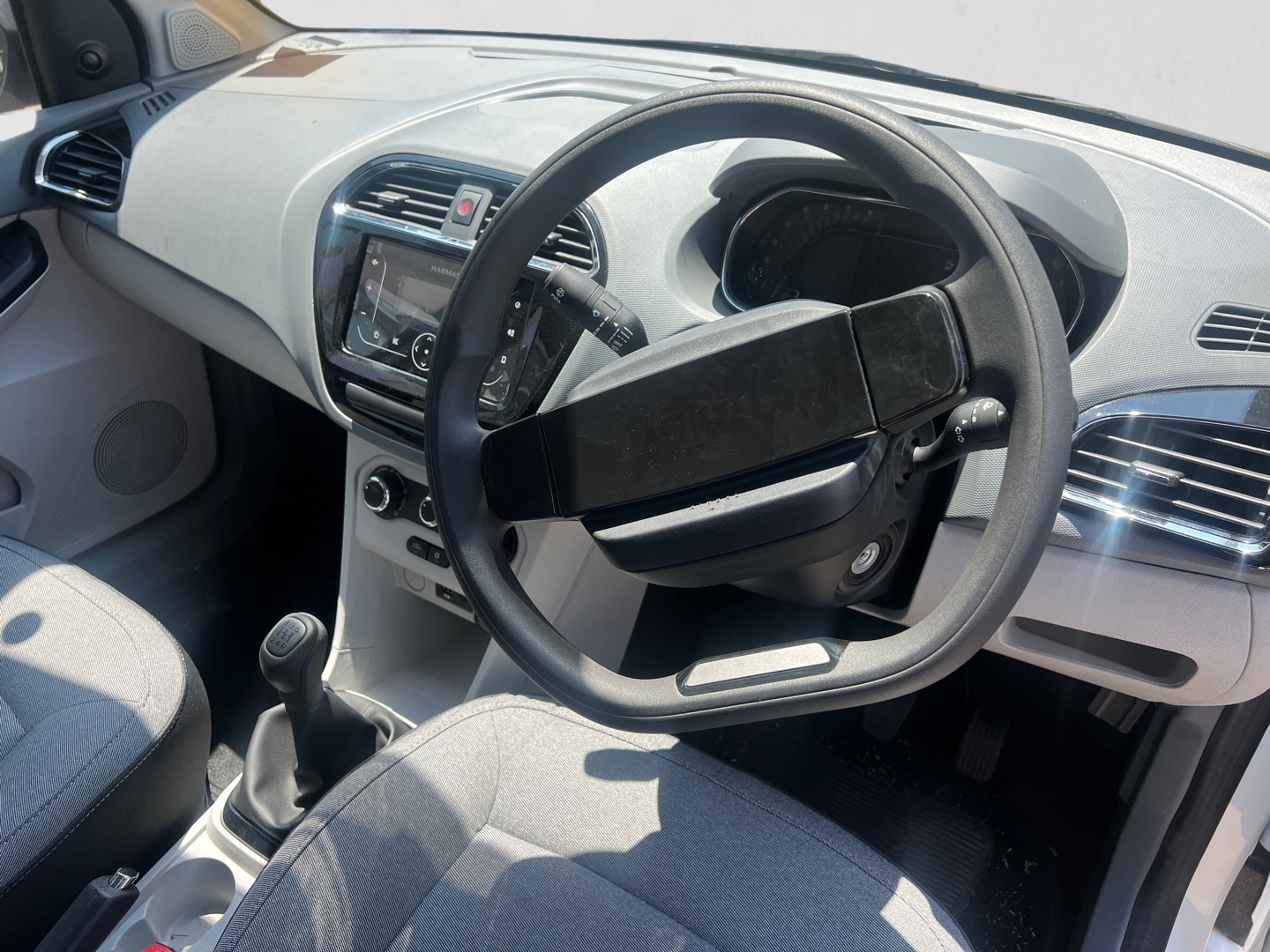 2025 TATA TIAGO TIAGO 1.2 XM interior image 1 of 7