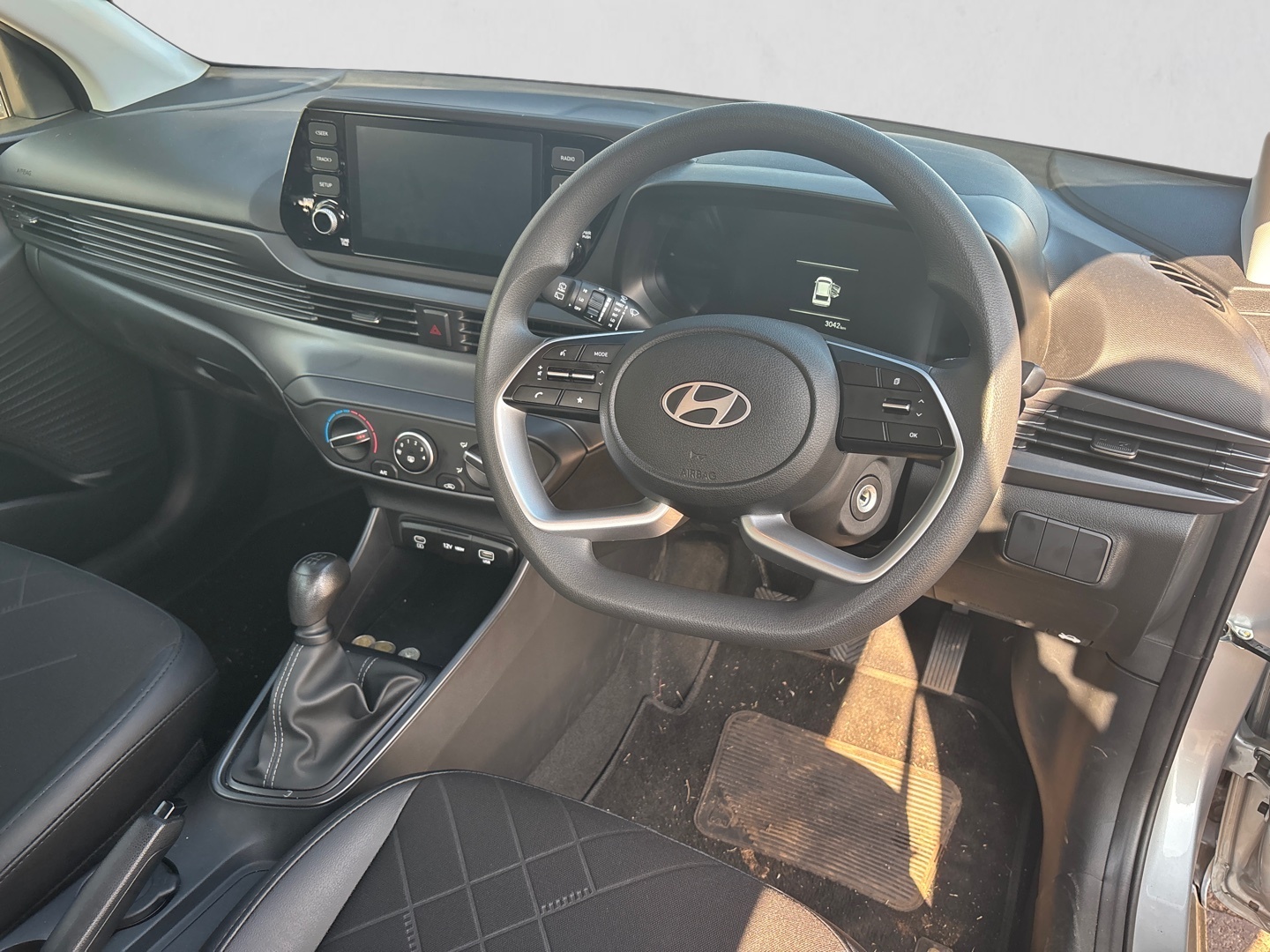 2026 HYUNDAI i20 i20 1.2 PREMIUM interior image 1 of 7
