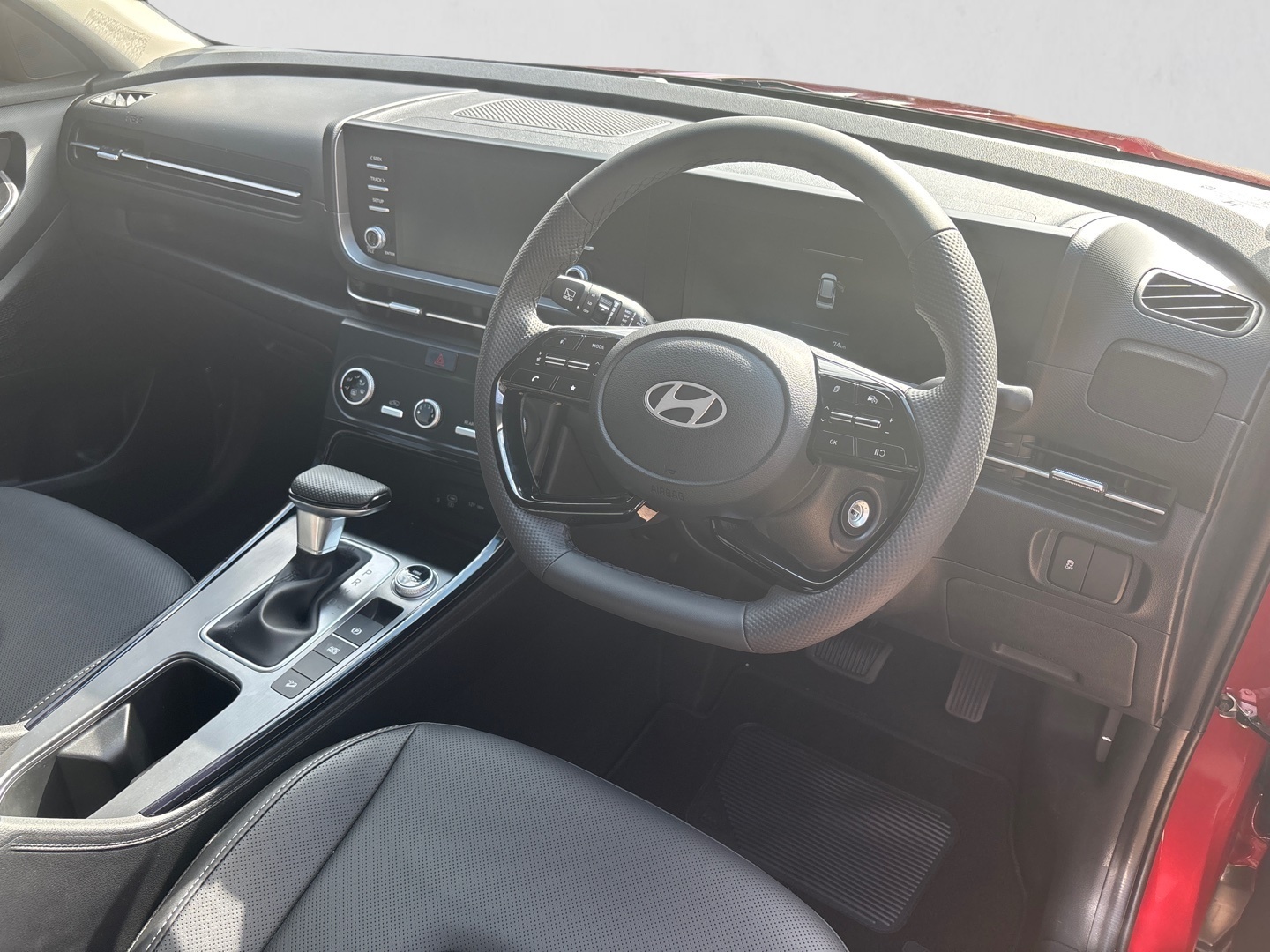 2026 HYUNDAI ALCAZAR ALCAZAR 2.0 EXECUTIVE A/T interior image 1 of 6