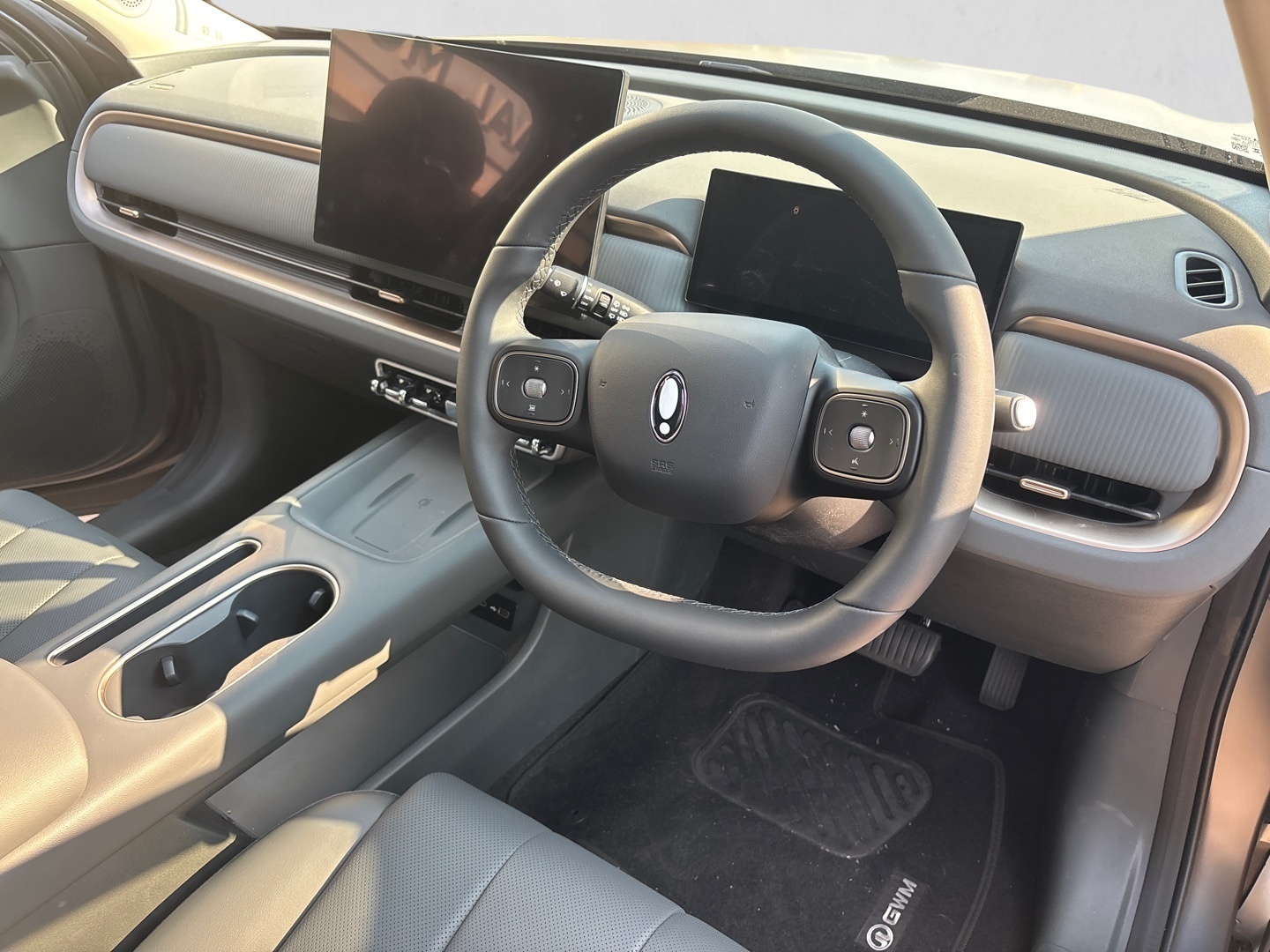 2026 GWM ORA ORA 5 1.5T ULTRA LUXURY DCT interior image 1 of 8