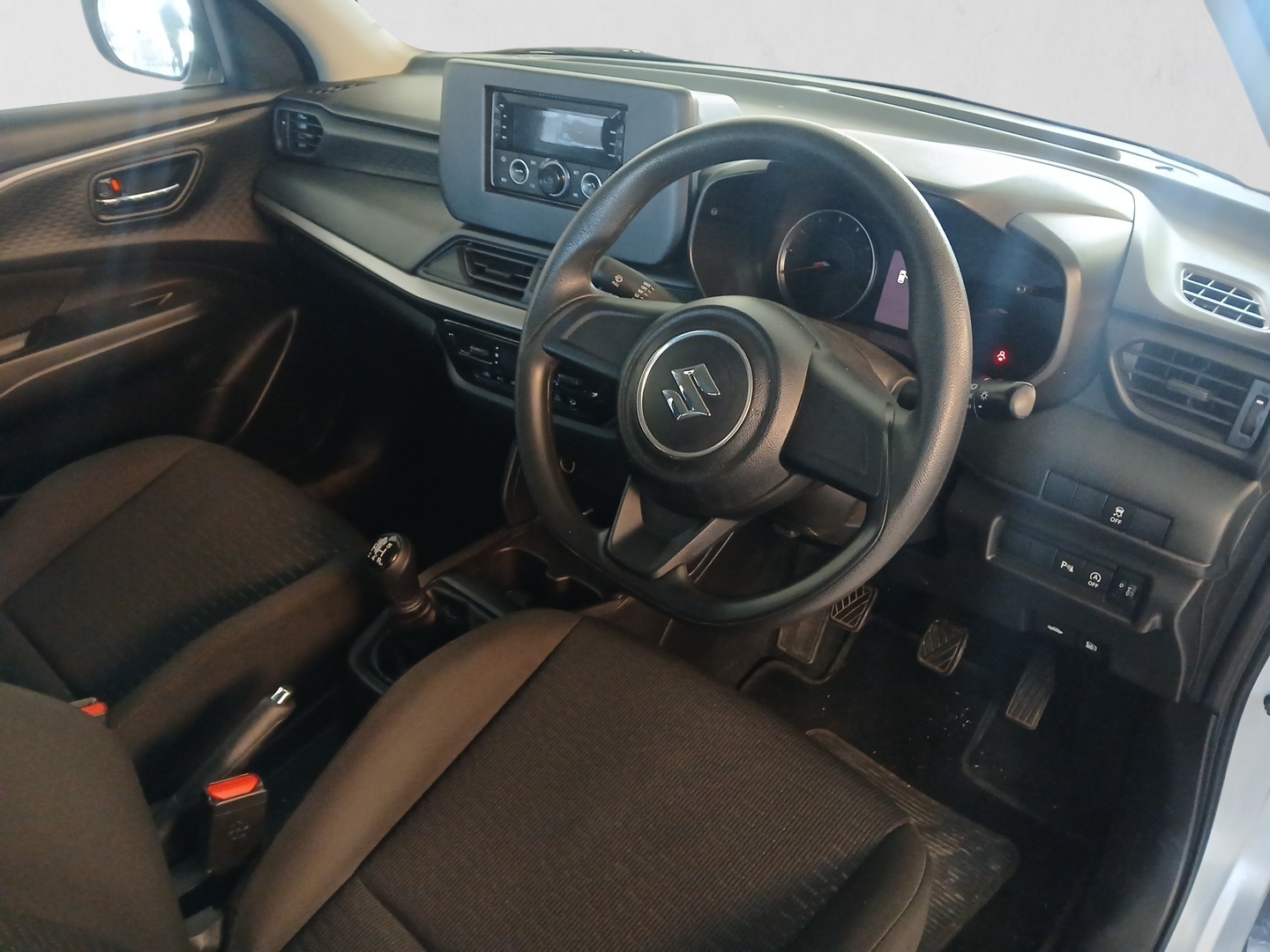 2025 SUZUKI SWIFT SWIFT 1.2 GL interior image 1 of 7