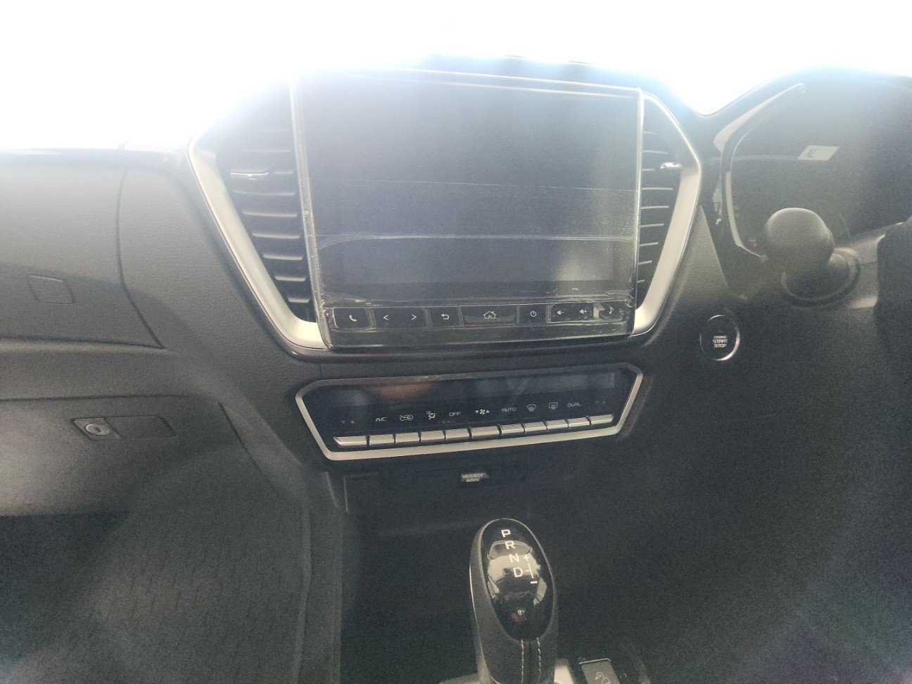 2026 ISUZU D-MAX D-MAX 3.0 Ddi LSE A/T D/C P/U interior image 1 of 6