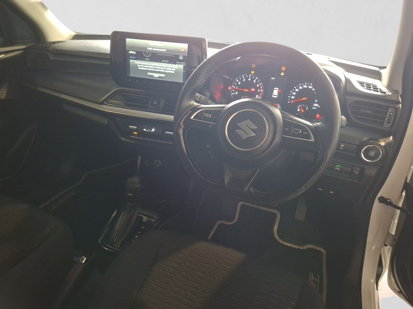 2026 SUZUKI SWIFT SWIFT 1.2 GLX CVT interior image 1 of 6