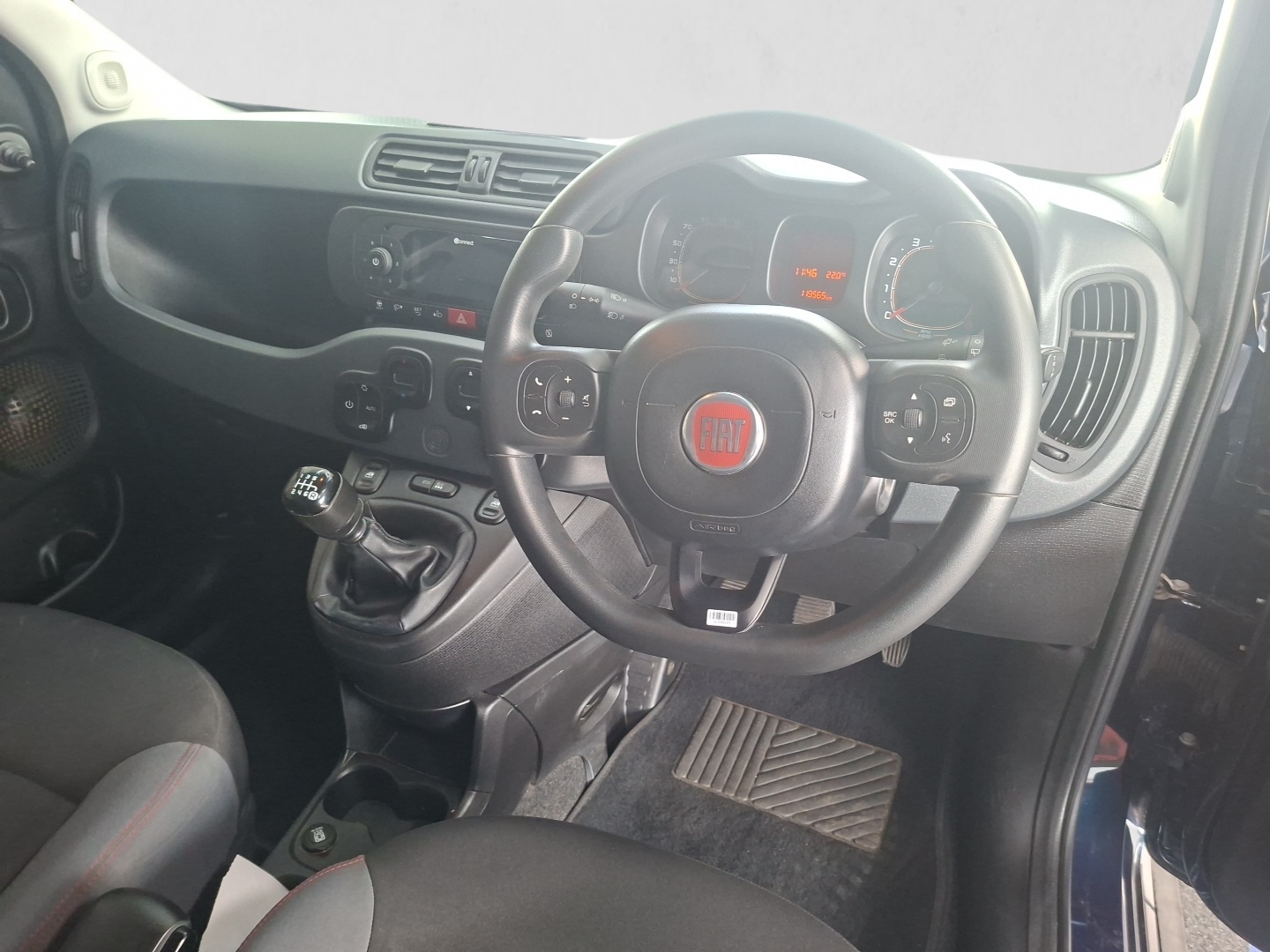 2020 FIAT PANDA PANDA 900T 4X4 interior image 1 of 6